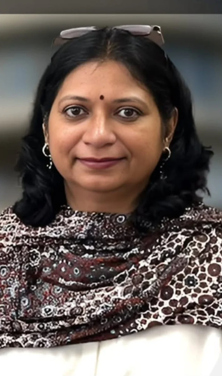 Dr. Vandana Arora profile photograph
